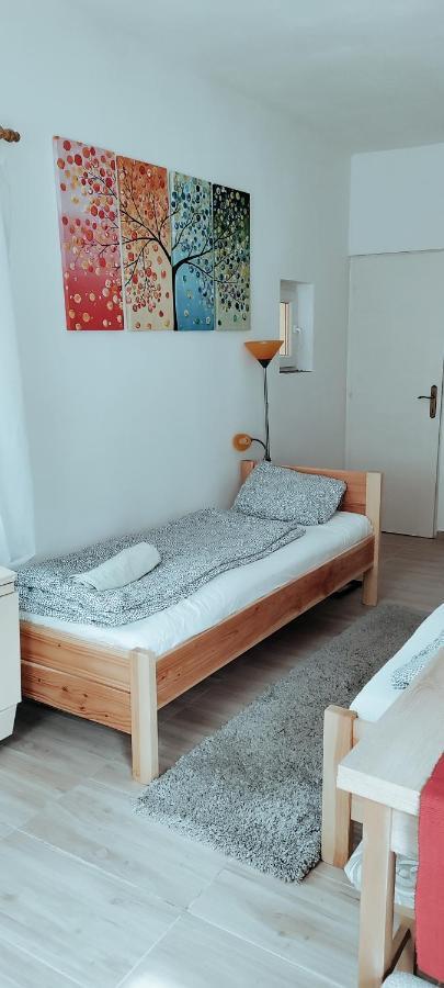 Napfeny Apartmanhaz Balatonberény المظهر الخارجي الصورة