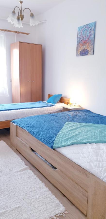 Napfeny Apartmanhaz Balatonberény المظهر الخارجي الصورة